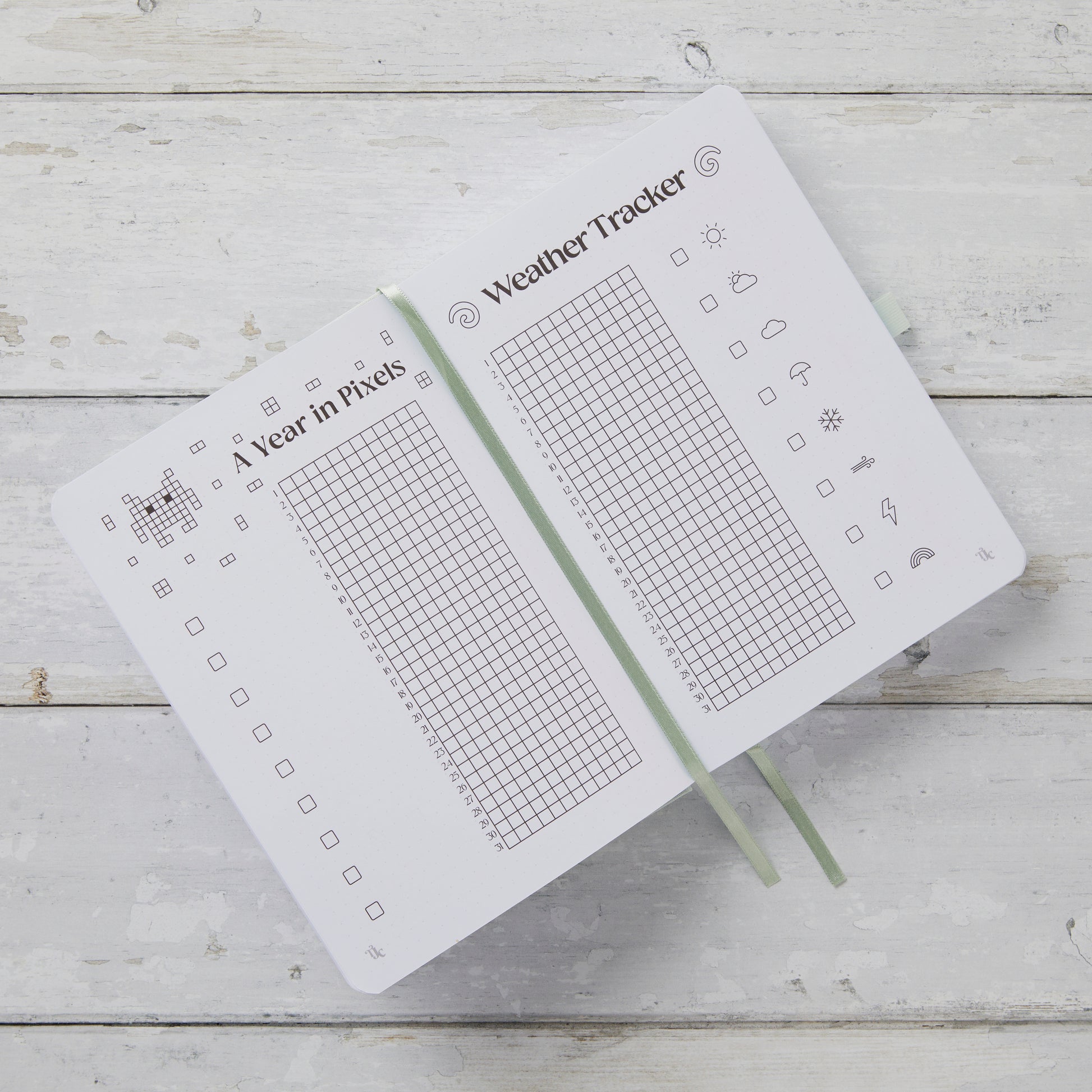 Undated Pre-made Journal - Navy – TheJournalClub